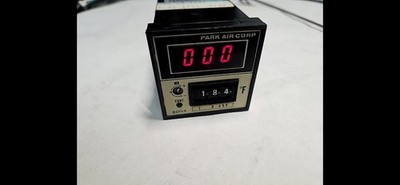 SHIMADEN / park air corp Indicator SR32 101Y-12-AJ795F9