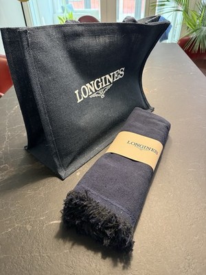 Strandtasche und Strandtuch der Uhrenmarke Longines, beides neu & unbenutzt