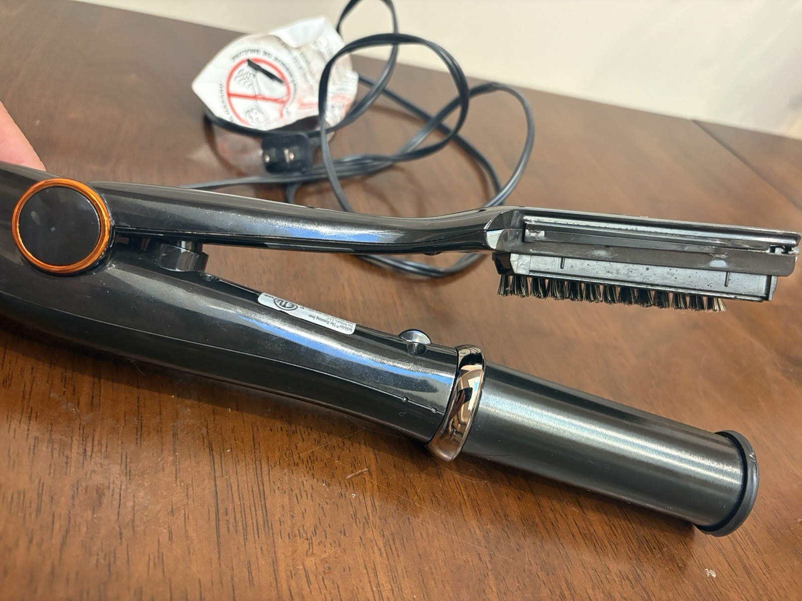 InStyler Model IS2.1-1001 Rotating Hot Iron Hair Straightener Black  1.25"