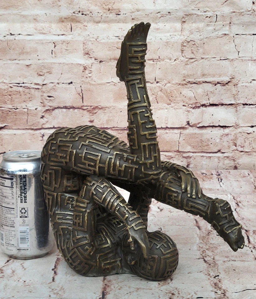 Rare Salvador Dali Male with Cubism Design Outfit Bronze Sculpture Statue Sale - Image 2 of 4