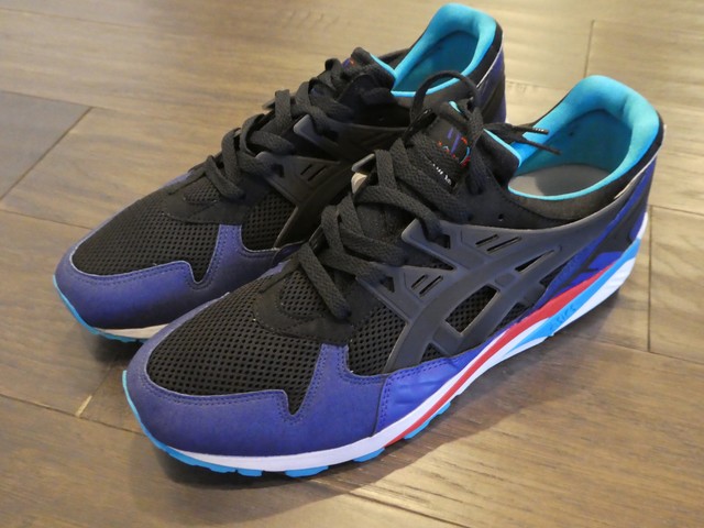 asics 9090
