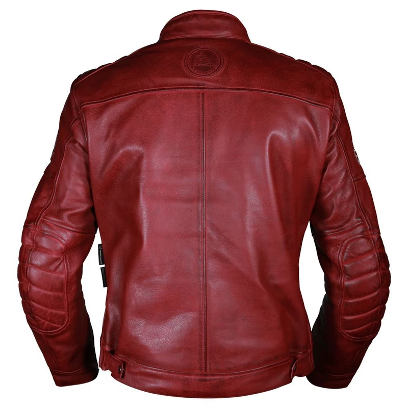 Red, photo 3 of 5