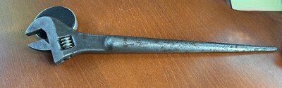 Klein Tools 3239 Adjustable-Head Construction Wrench, 16''