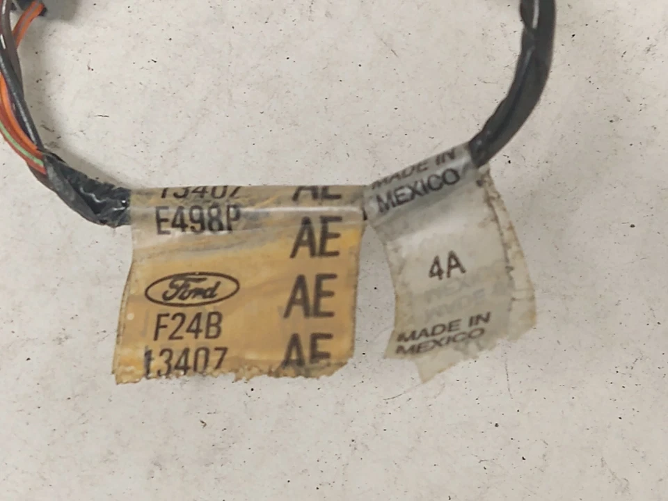 1994 水星 SABLE 尾灯线束 — 第 4/4 张图片