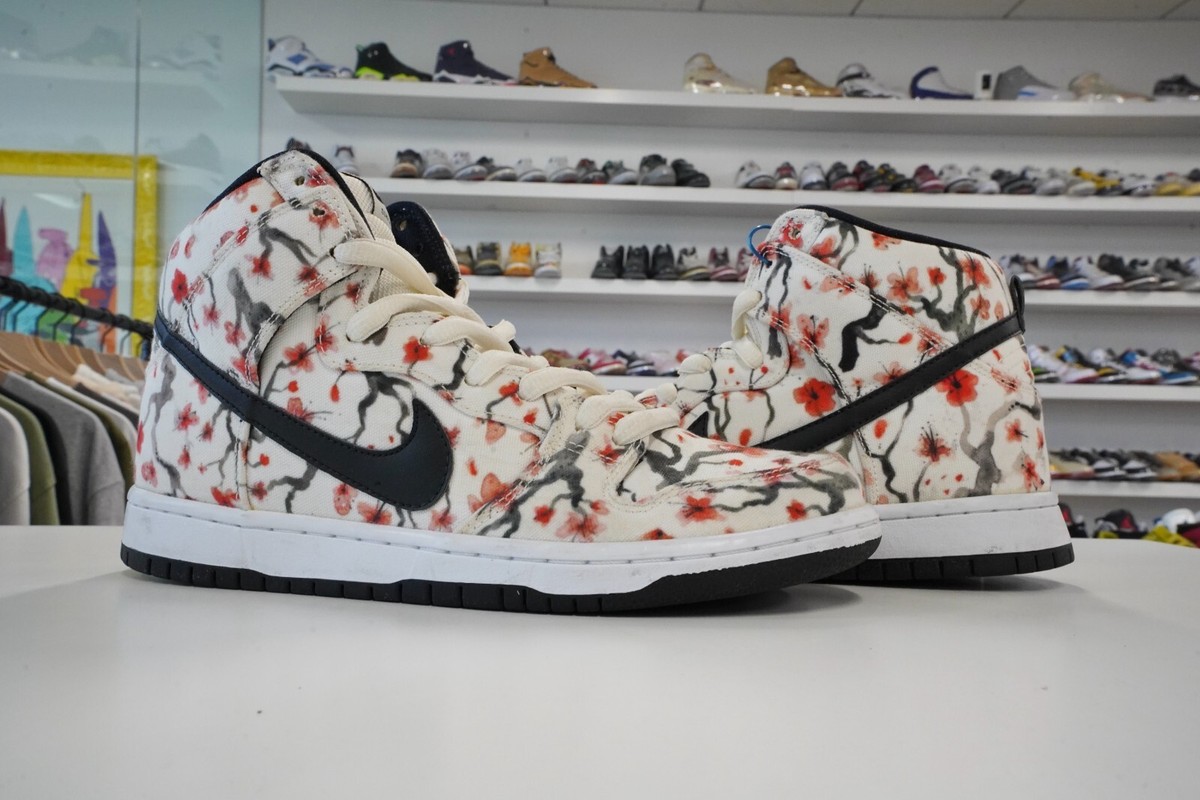 2016 Nike SB Dunk High Cherry Blossom size 9 used | TRUSTED 2016 Nike SB Dunk High Cherry Blossom size 9 used | TRUSTED