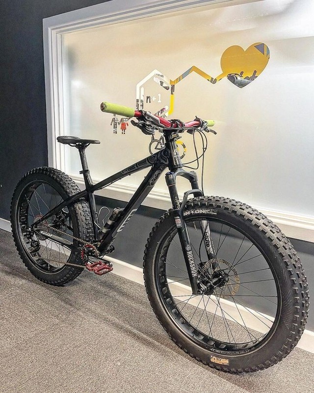 Rocky Mountain Blizzard Fat Bike Medium Full Rebuild & Service Bluto Forks