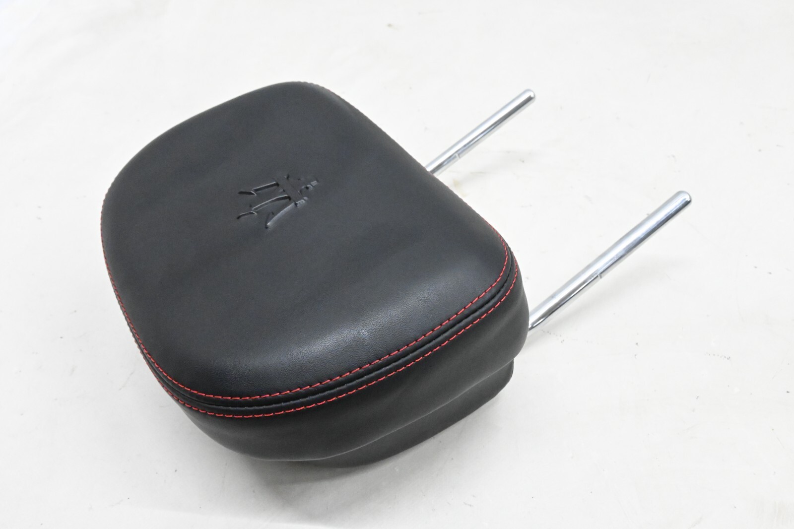 ⭐ 14-19 Maserati Quattroporte Front Right or Left Leather Seat Headrest Trim Oem