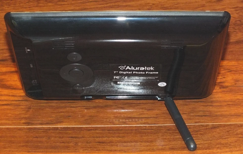 *FOR PARTS* Aluratek 7" Inch Screen LCD Digital Photo Frame (ADPF07SF) *READ* - Image 4 of 4