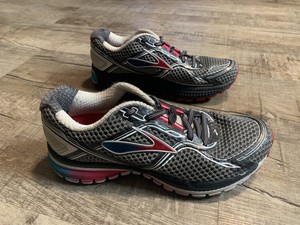 brooks dyad 7 2014