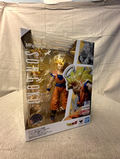 S.H. Figuarts SON GOKU Super Saiyan 3 Dragon Ball Z Brand New Sealed Bandai