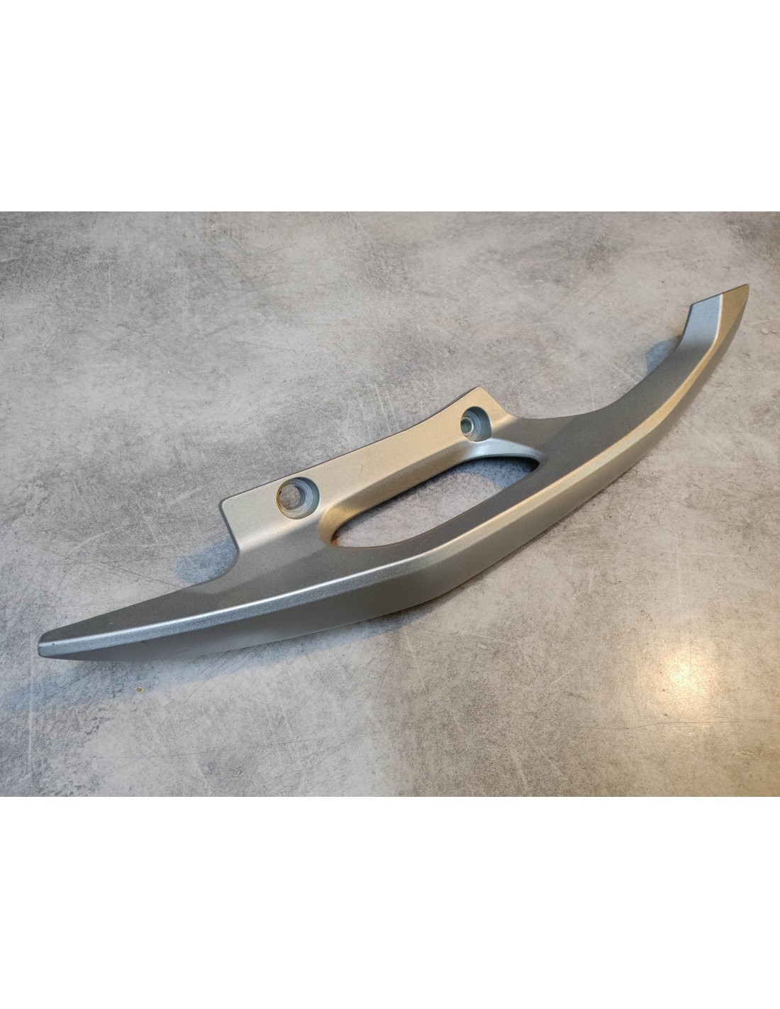 Poignée arrière gauche premium grise pour Honda Forza 250 / 350