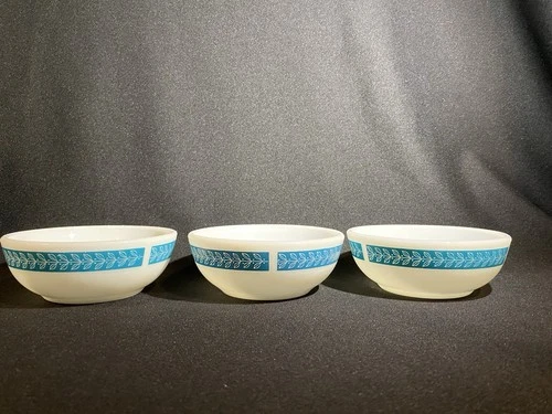3-Vintage Pyrex Milk Glass Cereal Bowls 705 Turquoise Laurel Leaf Band 5 1/2" D