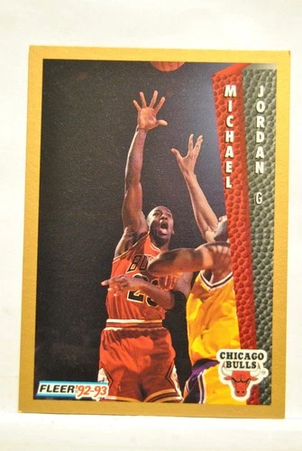 Fleer 1992-93 Michael Jordan #32