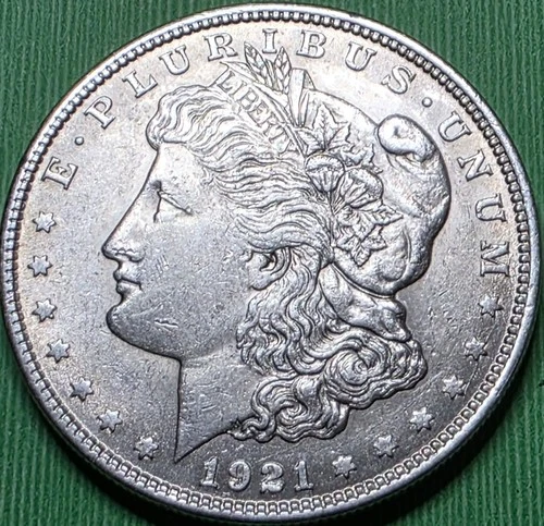 1921 MORGAN SILVER DOLLAR 90% Silver    -    AU/UNC     -                  #5636