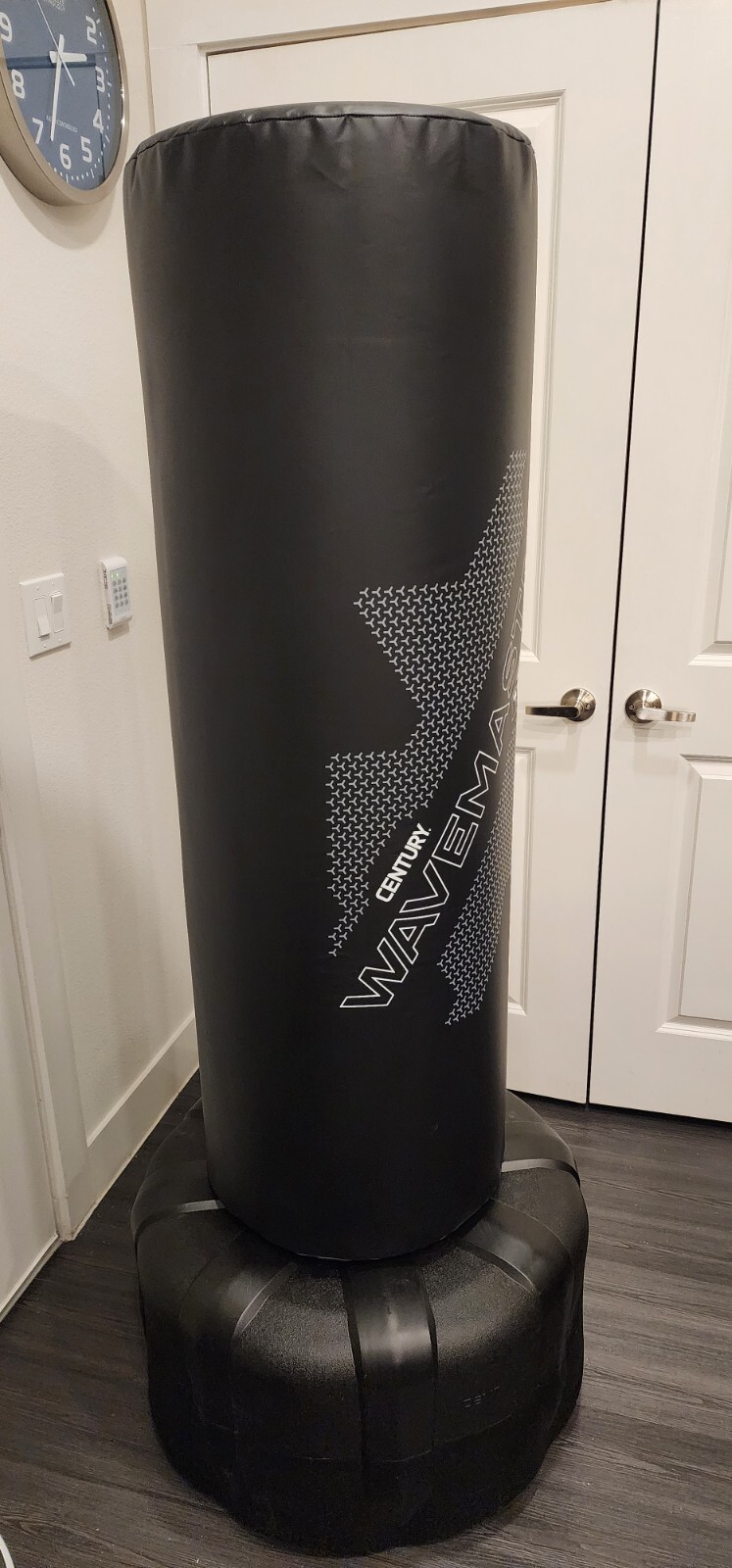 Century Wavemaster XXLFreestanding Punching Bag with BaseHeavy Bag