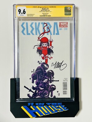 ELEKTRA #1 Skottie Young Variant 9.6 Marvel Comics 2014 (CGC) NM WP SIGNED