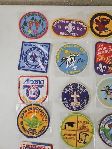 Lot Of Vintage Boy Scout Collectibles Badges Patches BSA Lot 18 - Picture 5 of 12
