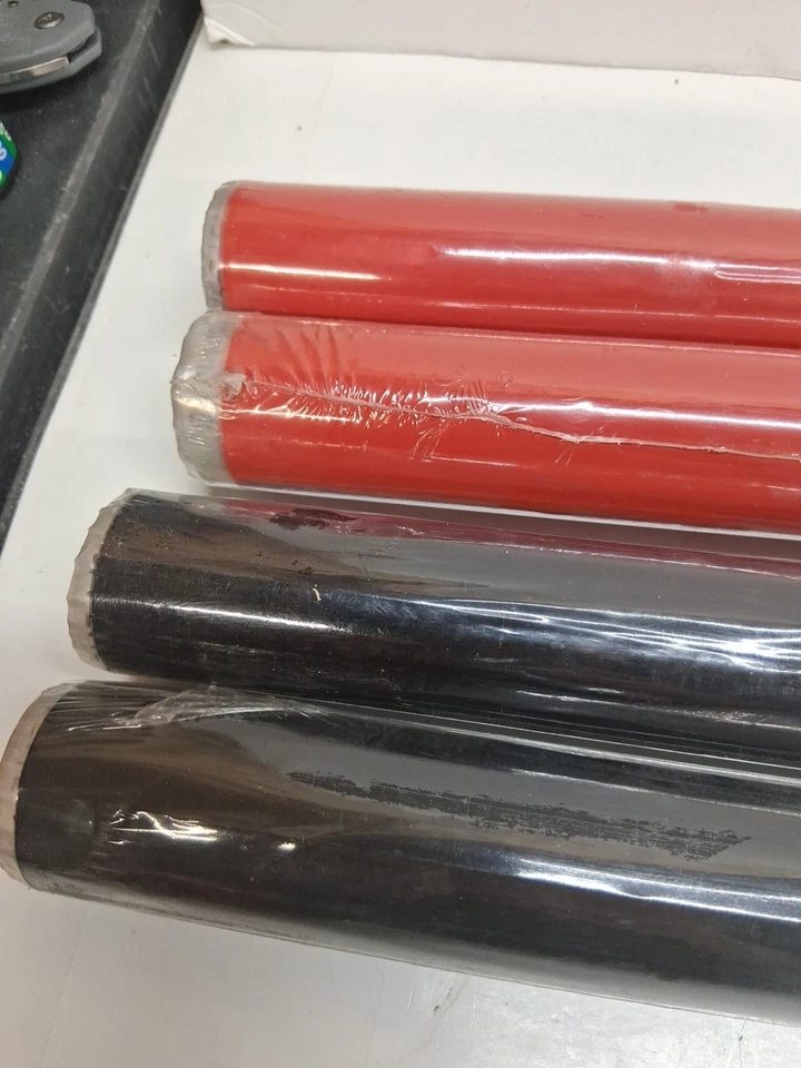 Top Flite EconoKote 4 Rolls 2 Red And 2 Black New Un Opened - Image 4 of 4