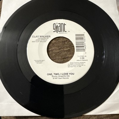 CLAY WALKER   One, Two, I Love You / Country Boy And City Girl   45 Vinyl 7 