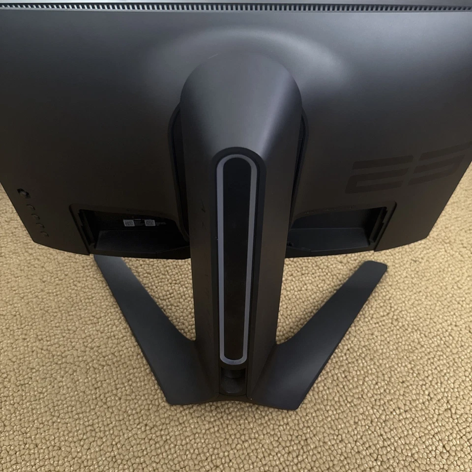 Alienware AW2720HF 27 inch Widescreen LCD Monitor - Image 3 of 3