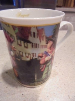 Hummel Goebel Danbury Mint The Photographer August mug mint low fast shipping!