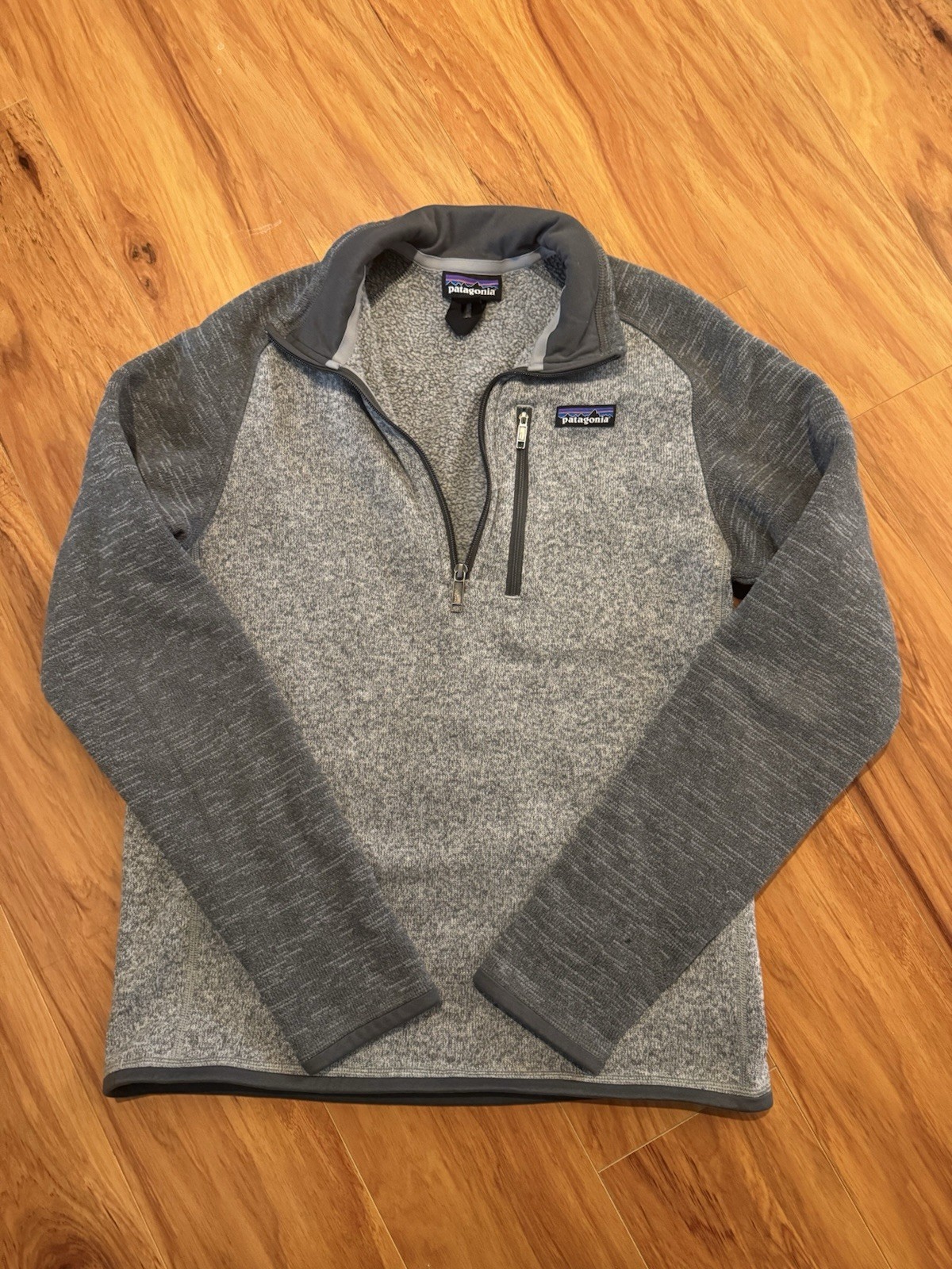 Patagonia Better Sweater Men's Small Quarter Zip Light Gray