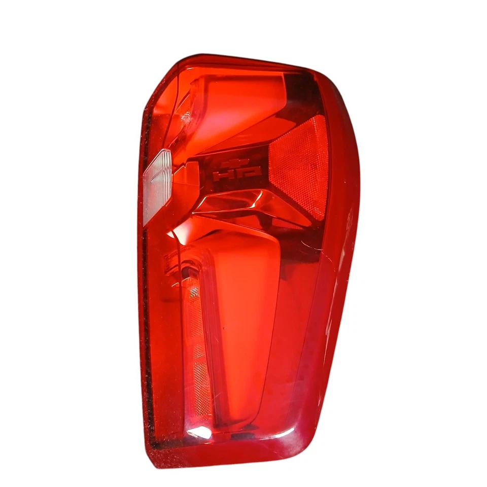 CHEVROLET SILVERADO 3500 PICKUP R Luz Trasera Pickup, SRW, Lámparas LED, R. 20 21 2 Foto 4 de 4