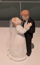Vtg Lefton 1986 Bridewith Veil Groom Figurine/Cake Topper