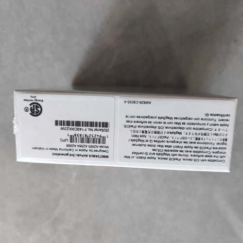 Аррlе АirРоdѕ 3rd Generation Wireless In-Ear Headset - White - New - Picture 3 of 13