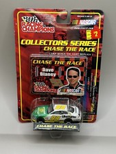 2001 RACING CHAMPIONS 1.64 DIE CAST STOCK CAR REPLICA-DAVE BLANEY New