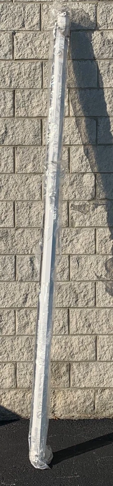 Elite 屏幕 VMAX2 135 英寸电动投影屏幕 VMAX135XWV2 - 本地拾音器! — 第 3/4 张图片