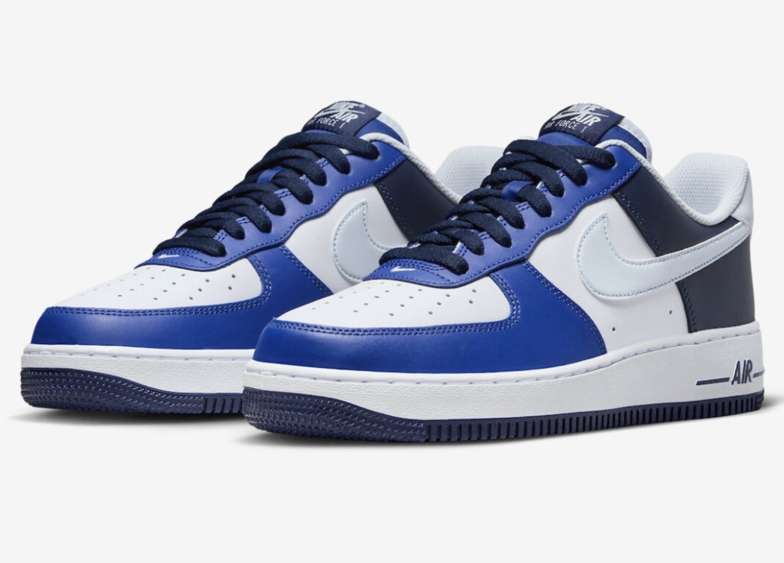 [FQ8825-100] Кроссовки Nike Air Force 1 07 LV8 белые/Game Royal *НОВЫЕ*