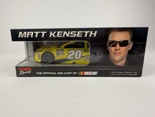 Matt Kenseth #20 Dollar General 2016 Camry 1 of 757 Action Racing W/ Box