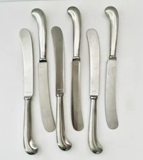 Cooper Bros & Sons Queen Anne 8 Dinner Knives 18/10 Stainless Steel Pistol.