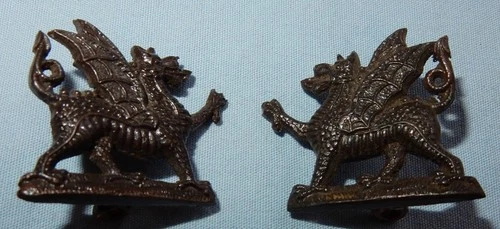 WW1 BRECKNOCKSHIRE BATTALION BRONZE OFFICERS COLLAR BADGE PAIR MILITARY GENUINE