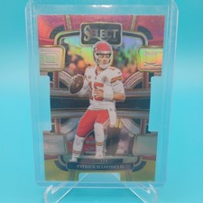 2023 Panini Select Patrick Mahomes II #49 Red & Yellow Prizm Die-Cut K.C. Chiefs