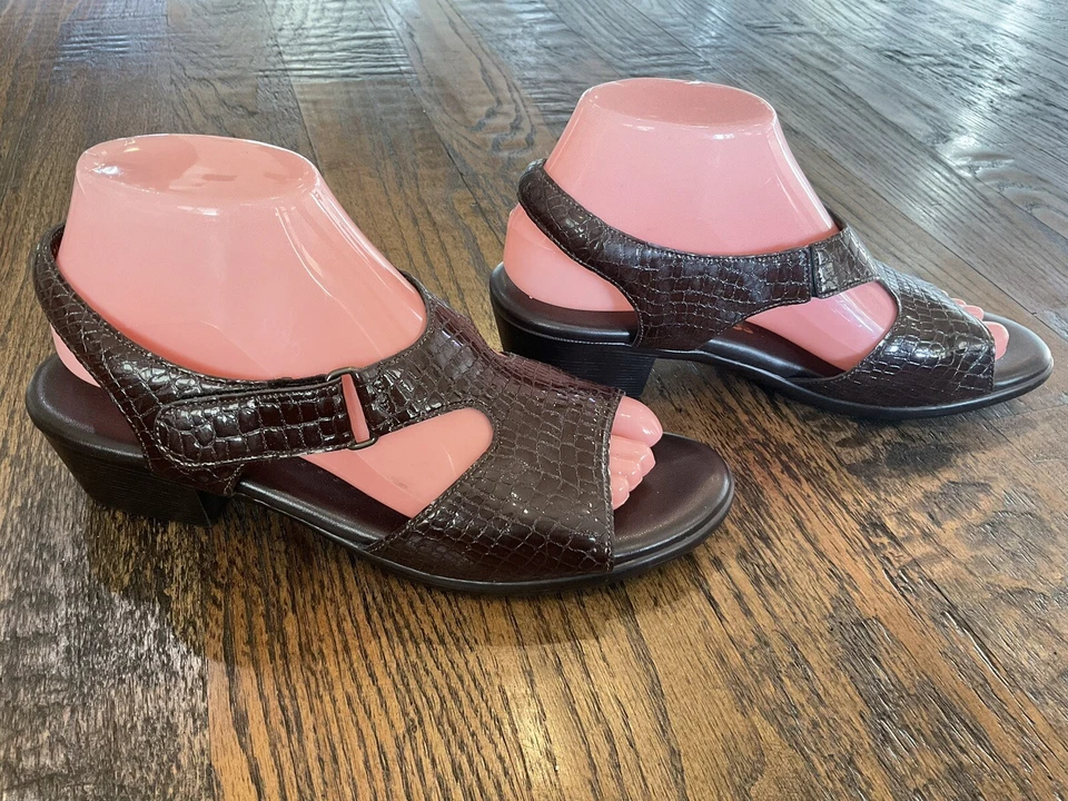 SAS Suntimer Tripad Comfort Sling Back Sandals Faux Snake Skin Women’s 8.5 N - Image 4 of 4