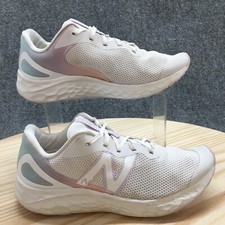 New Balance Sneaker Youth 5.5M White Arishi V4 Athletic Laced Up Casual GPARIFG4