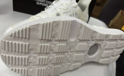 G/FORE ホワイト スニーカー G/Fore Men's MG4X2 Ripstop Hybrid Golf Cross Trainers White Size
