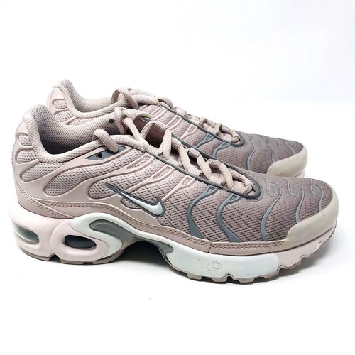 barely rose nike air max plus