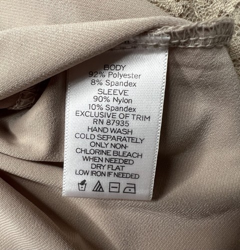 Susan Graver XL Top beige lange Spitzenärmel Borte am V-Ausschnitt gebraucht - Bild 9 von 9