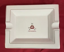 Large Montecristo Porcelain Cigar Ashtray Gold Trim 2 Rest 9.5 x 7.5 in