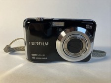 Fujifilm FinePix AX655 digital camera, 16 MP, works, large spot on screen, READ