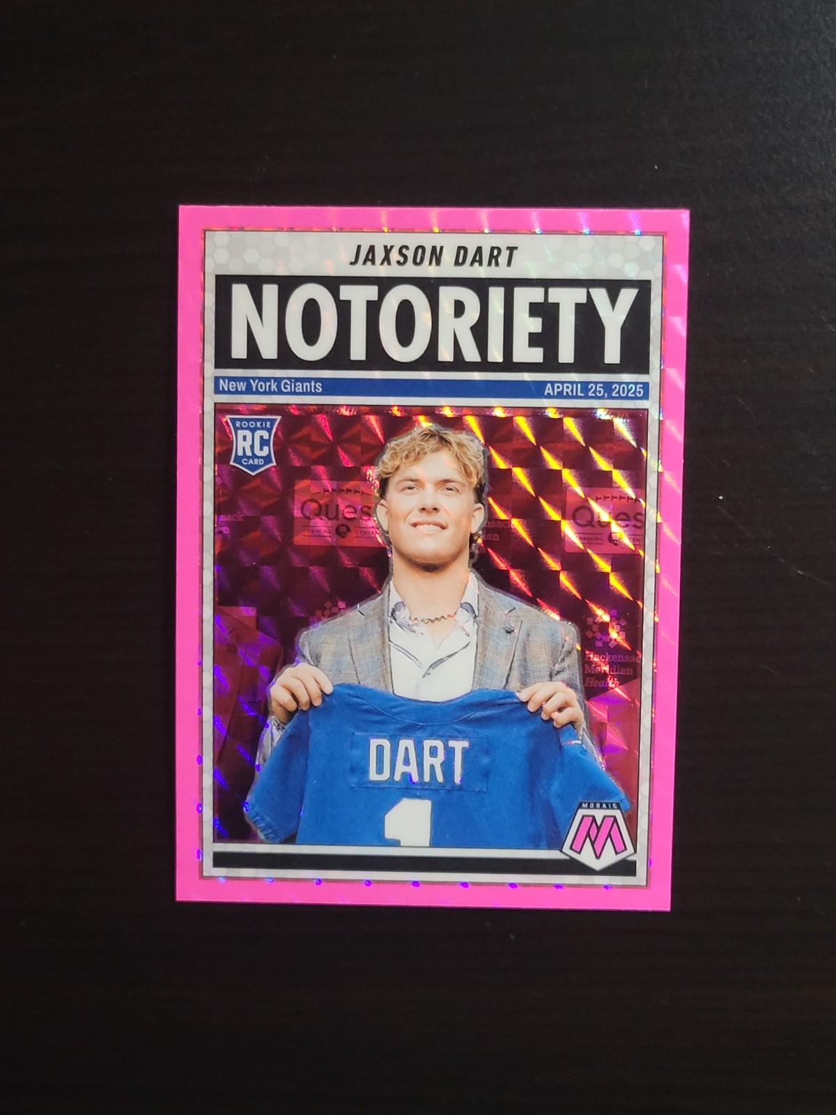 2025 Panini Mosaic #11 Jaxson Dart RC Notoriety Pink Mosaic Prizm