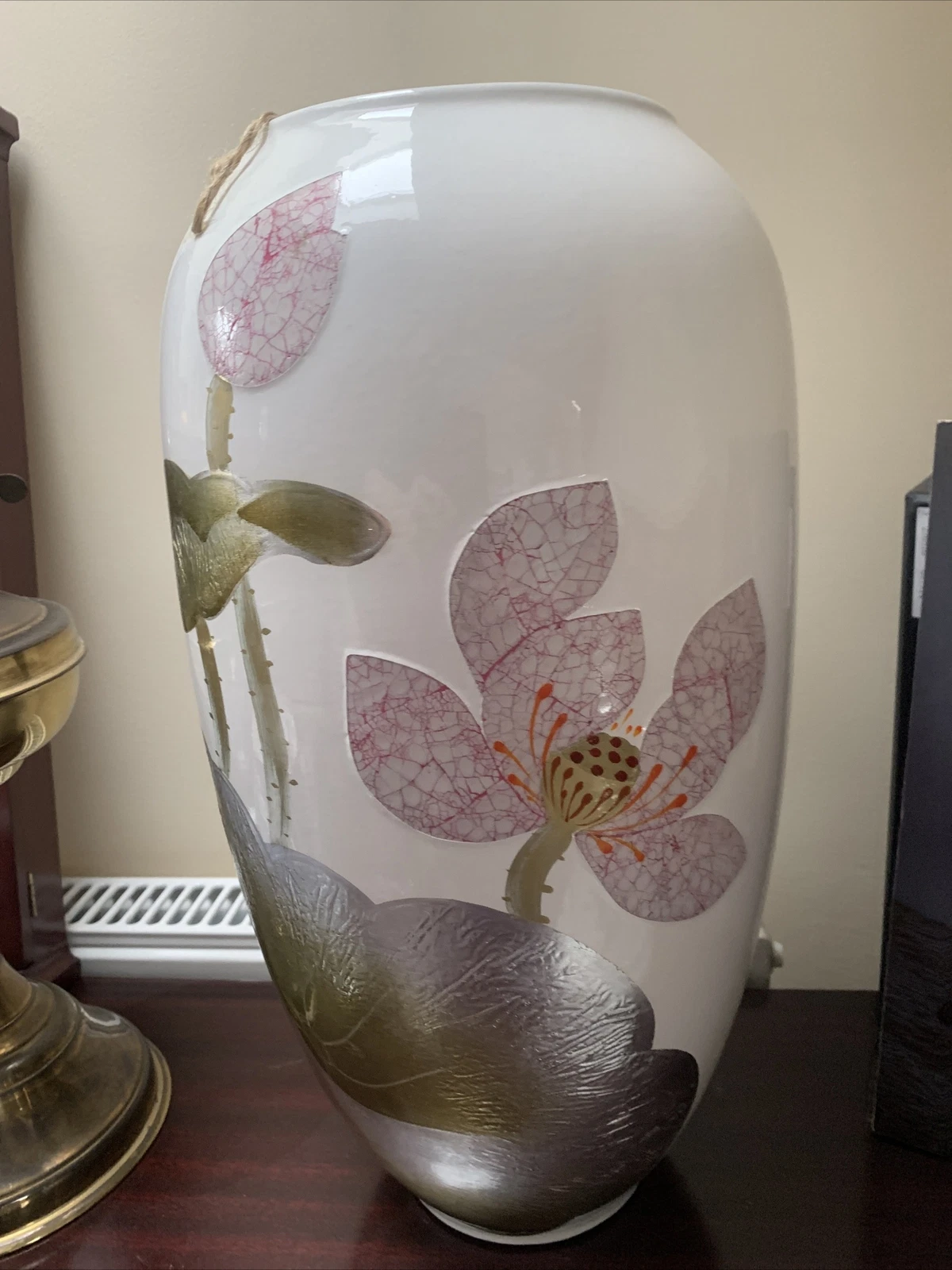 white ceramic flower vase