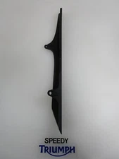 TRIUMPH DAYTONA 675 / R STREET TRIPLE / R CHAIN GUARD P/N T2050400