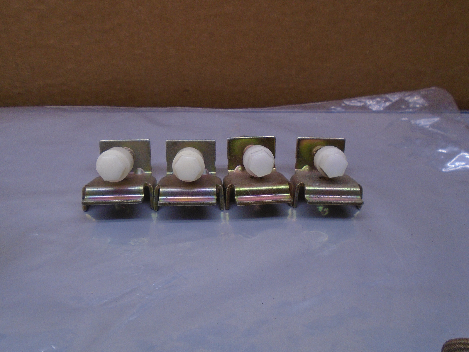 Allen Clips Set of 4 Allen Bradley 2711 series Panelview Clips 77135-166-55 W247 | eBay