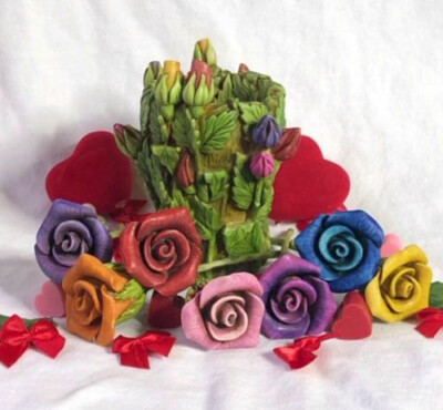 Harmony Kingdom artist Neil  Eyre Designs Spring Flower Rose Roses VASE ONLY