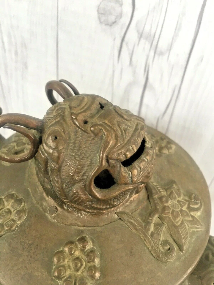 Antigua tetera de Cachemira ornamentada latón cobre dragón hecha a mano Foto 2 de 4