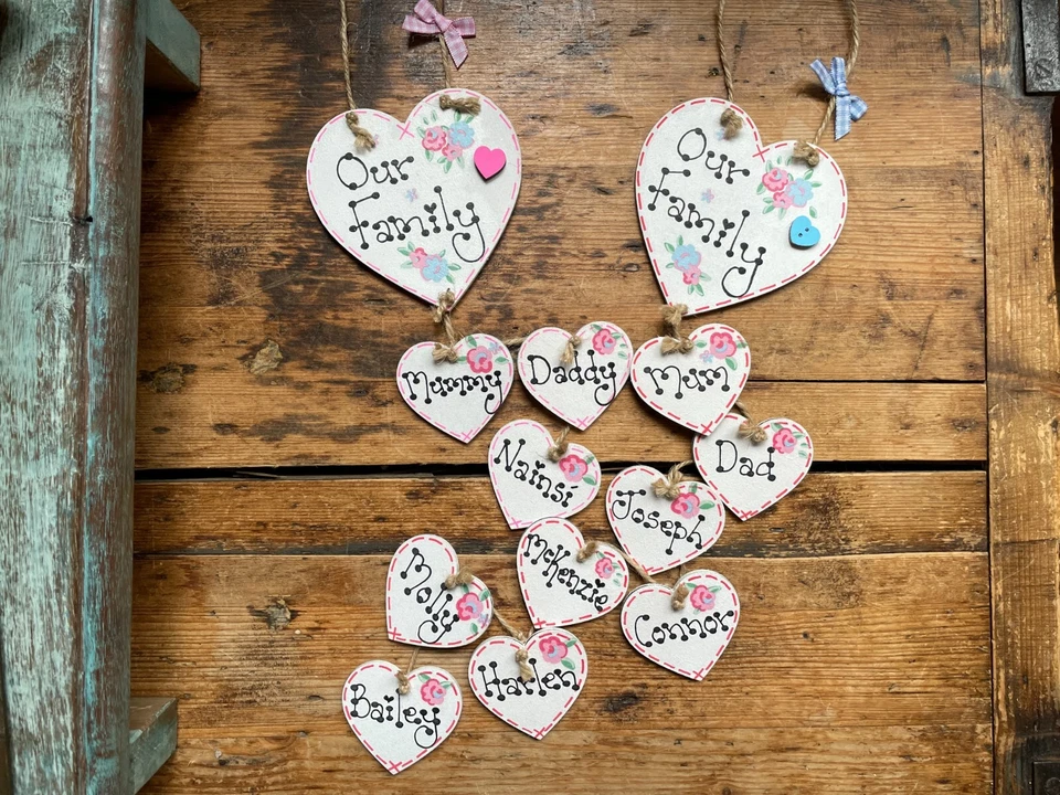 Personalised Our Family Name Plaque Handmade Hanging Heart Gift Home Shabby Sign - Image 2 of 4